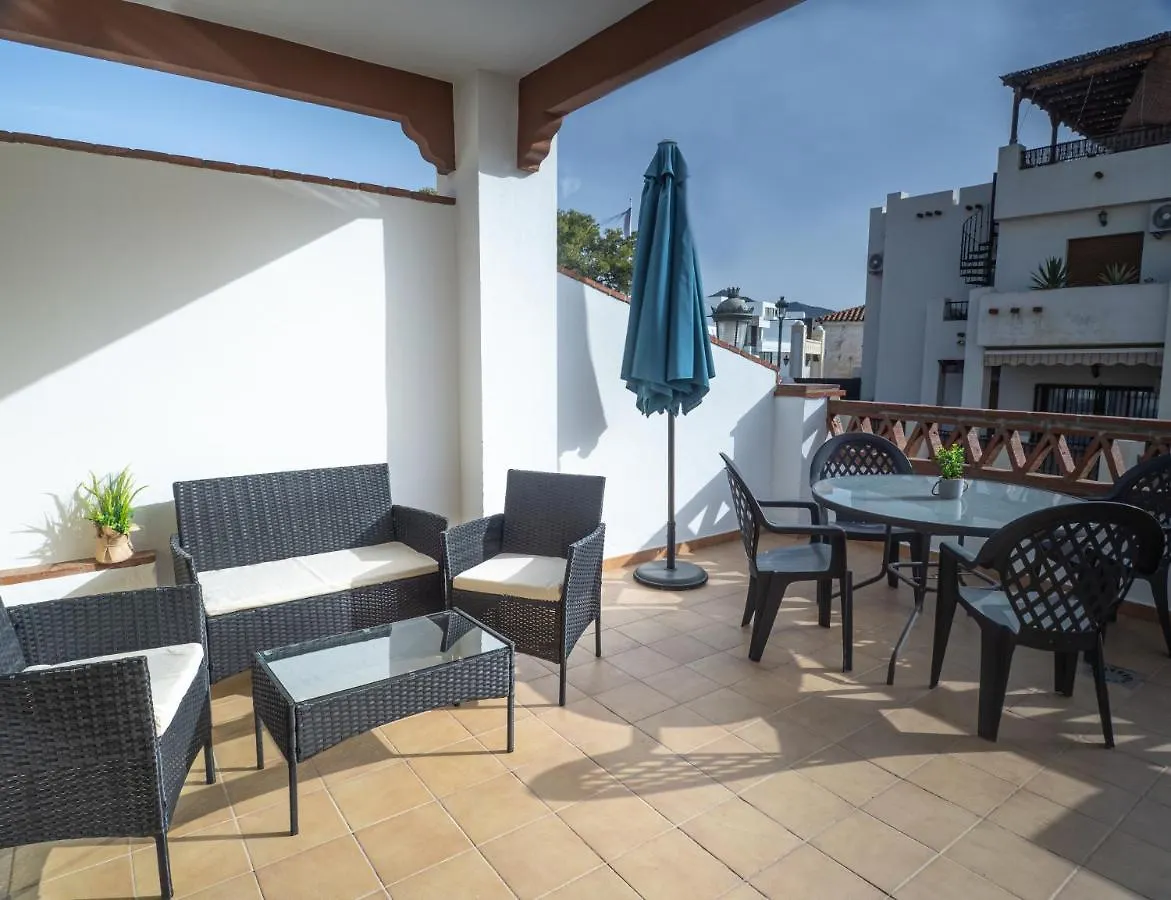 Apartamentos Chimenea Nerja Espanha