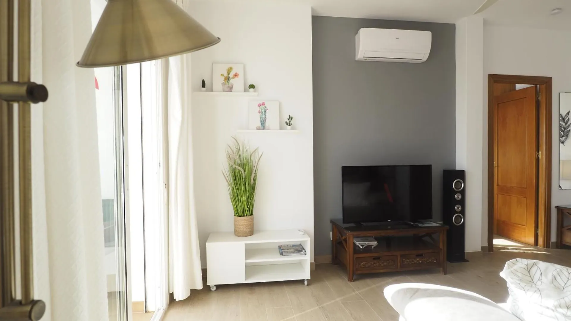 Apartamentos Chimenea Nerja