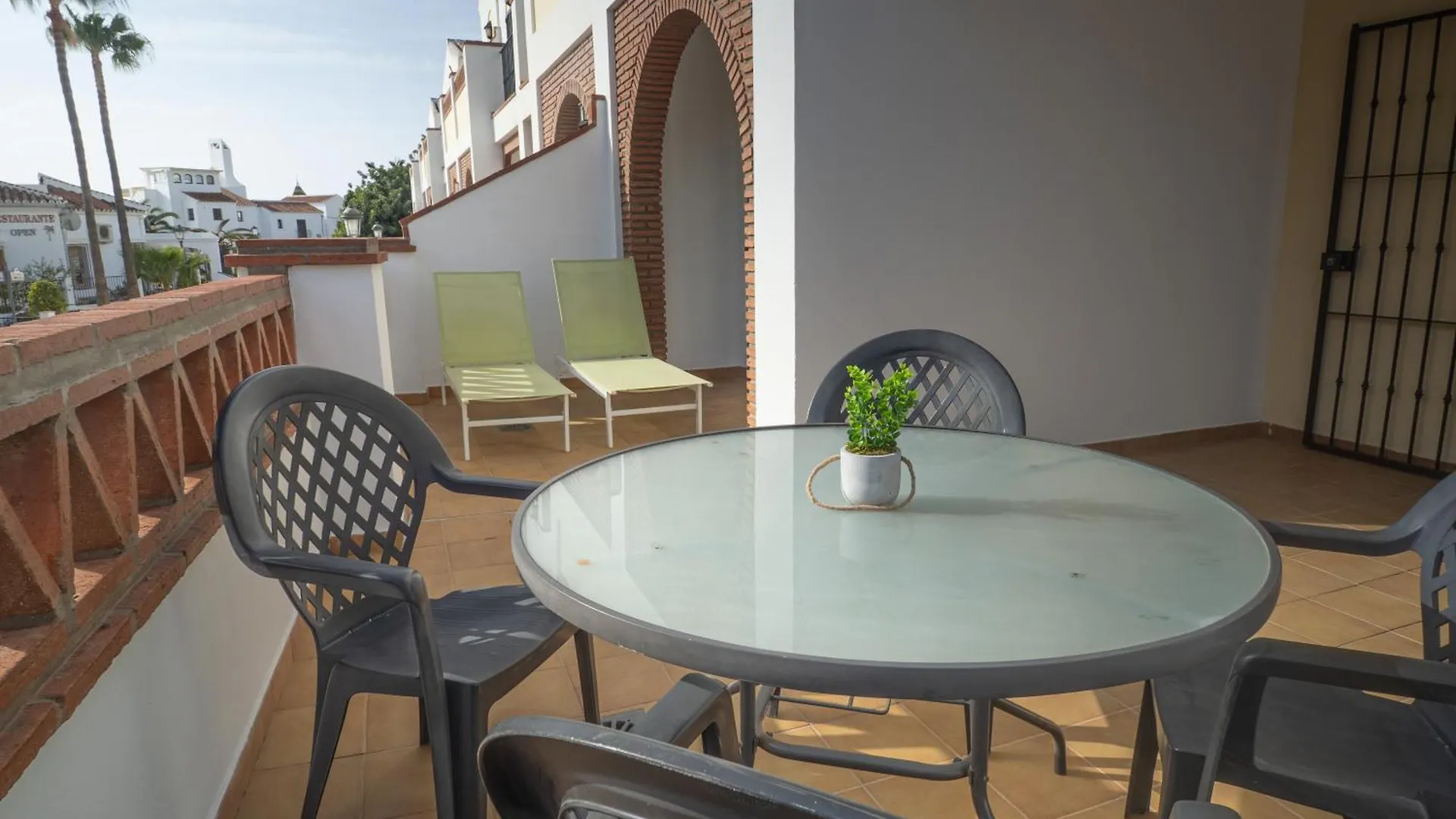 Apartamentos Chimenea Nerja