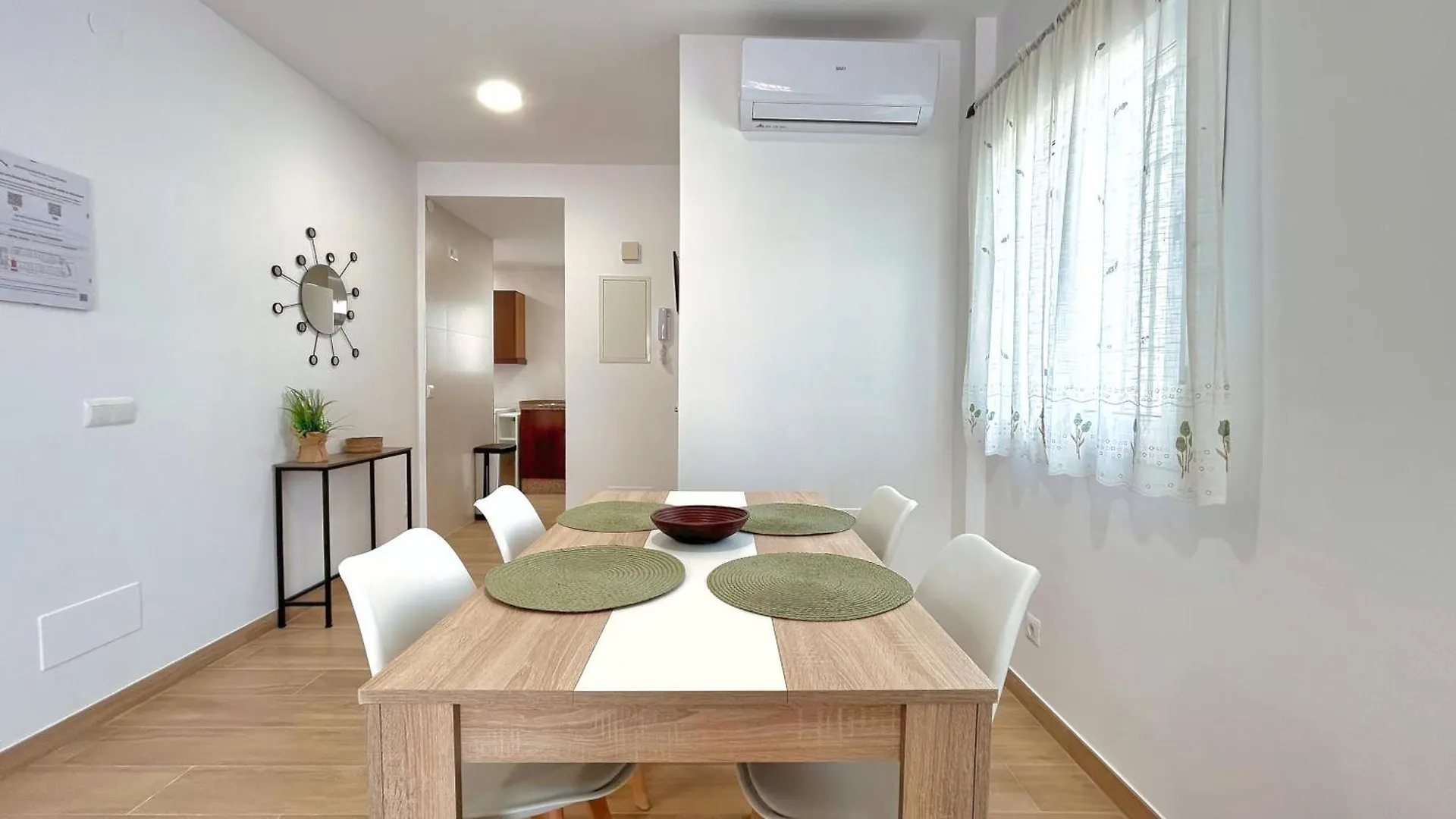 Apartamentos Chimenea Nerja