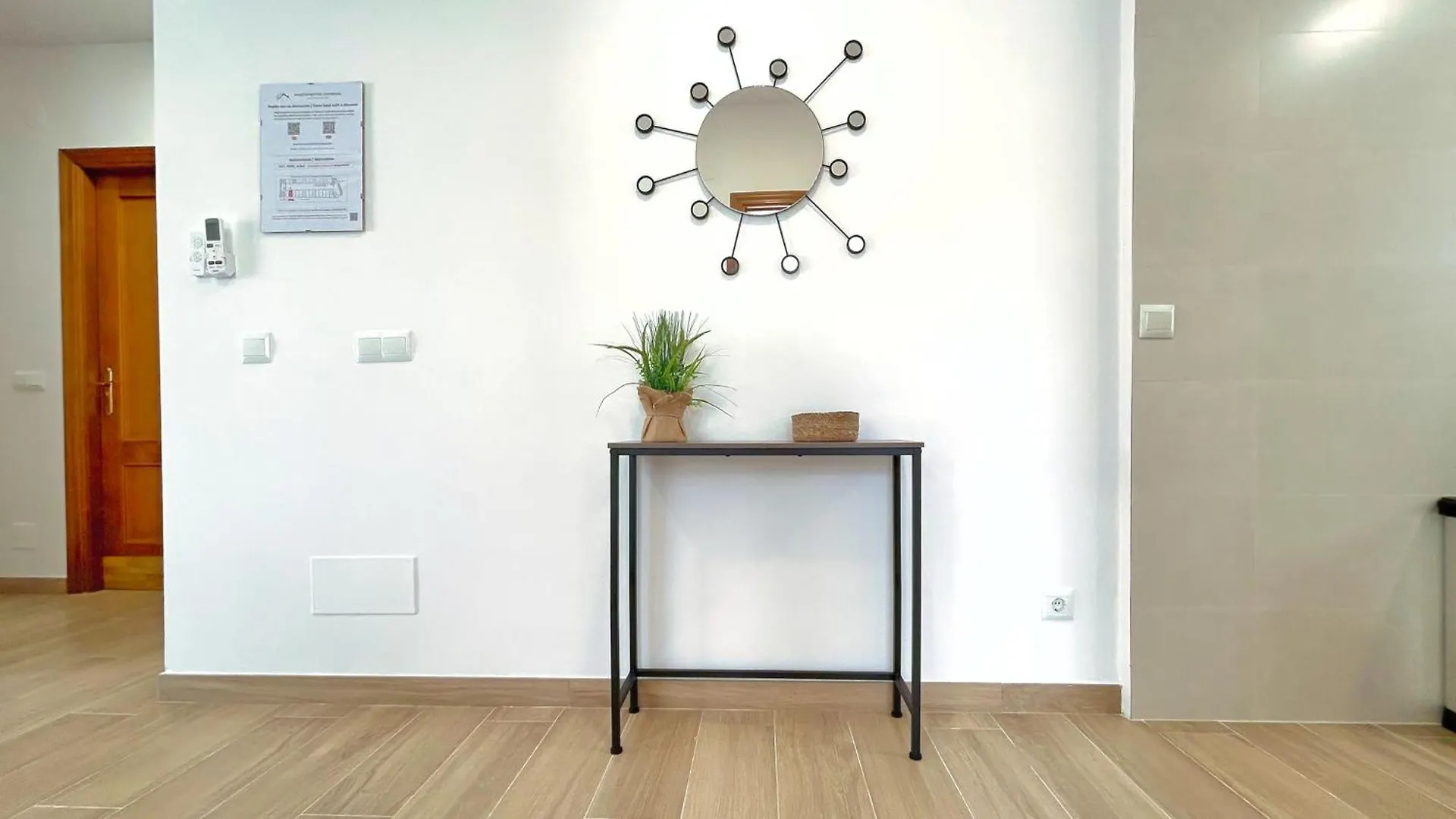 Apartamentos Chimenea Nerja 0*,