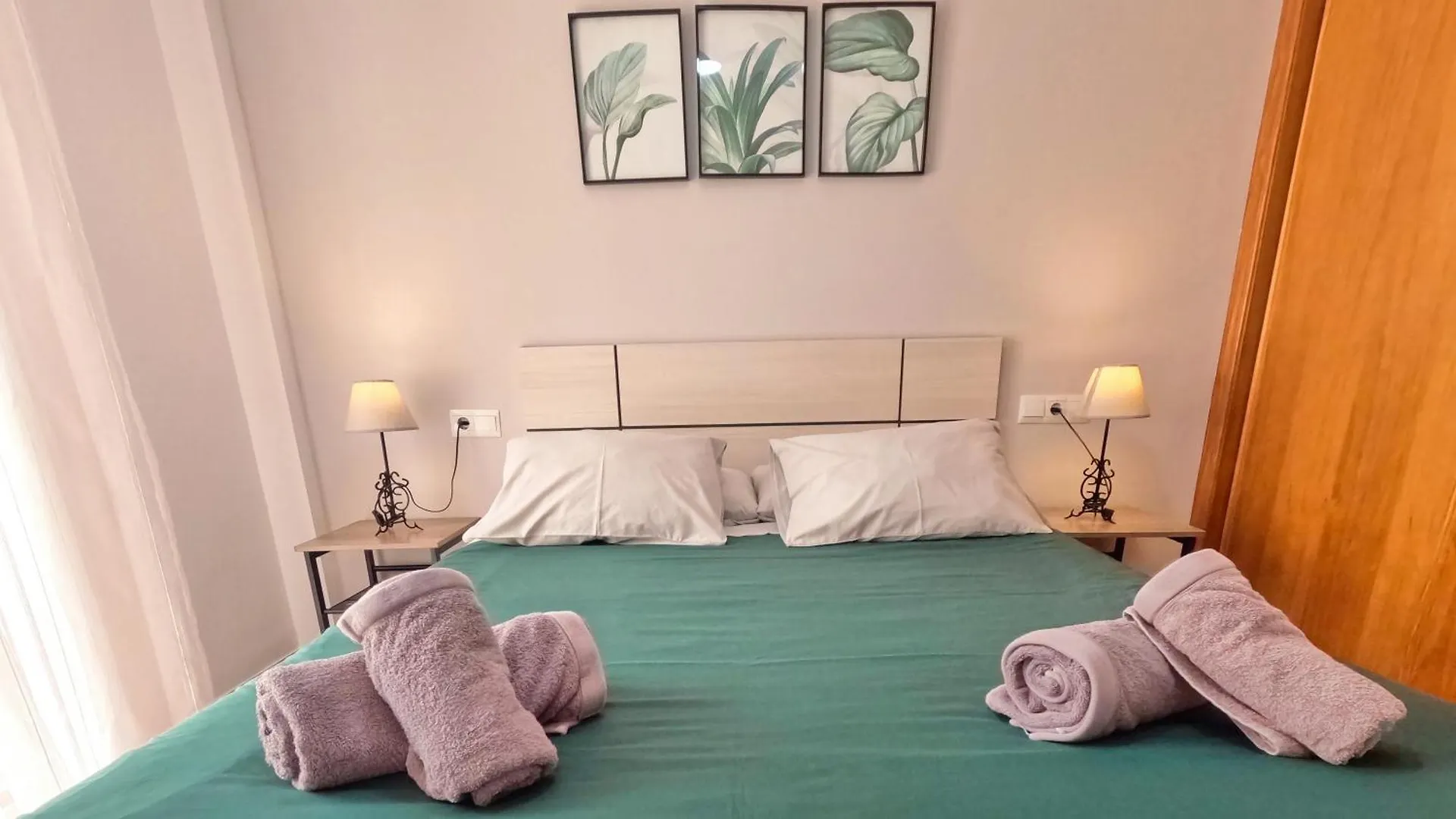 Apartamentos Chimenea Nerja 0*,  Spanien