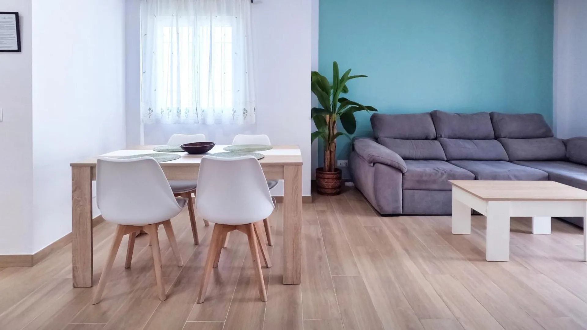 Apartamentos Chimenea Nerja Espanha