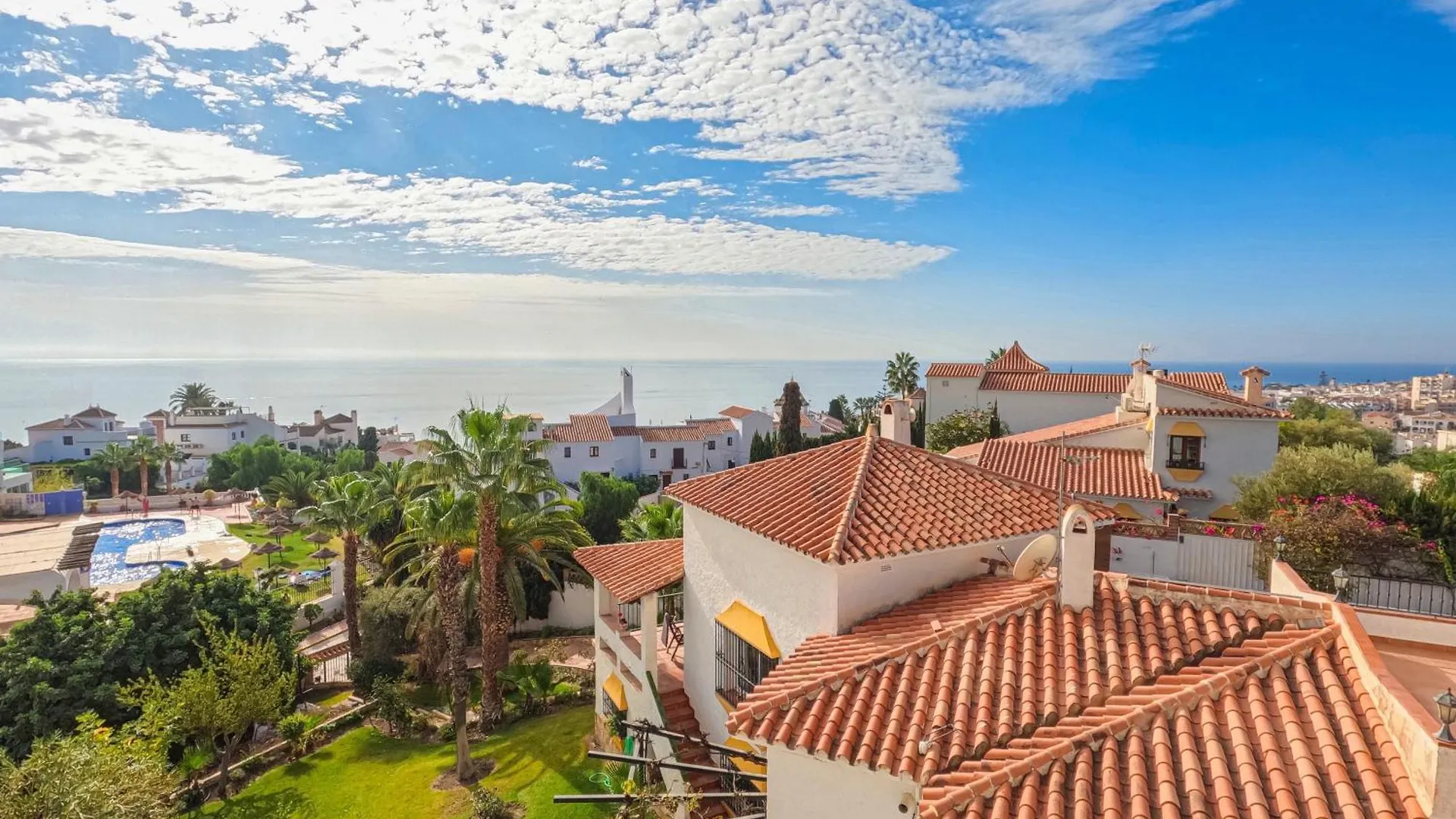 דירה נרחה Apartamentos Chimenea ספרד